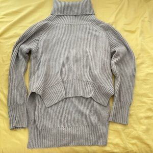 Aritzia Wilfred Free Wool Sweater